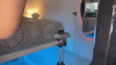 Snapshot of wendy_and_alex1712 chatting on 02-24-25, 08:14 Wendy Alex online show from 02-24-25, 08:14