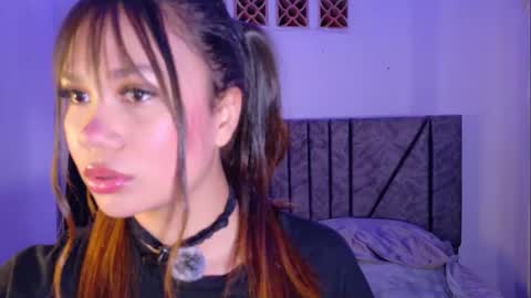 Snapshot of wendy_mills_ chatting on 02-06-26, 01:54 Wendy online show from 02-06-26, 01:54