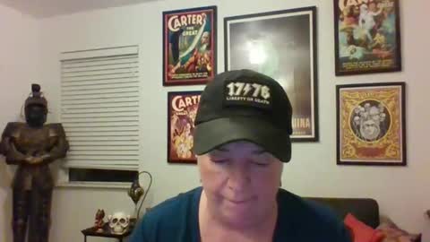 Snapshot of wendycu chatting on 05-18-26, 01:56 WendyCU online show from 05-18-26, 01:56
