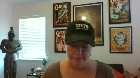 Snapshot of wendycu chatting on 05-18-26, 08:58 WendyCU online show from 05-18-26, 08:58