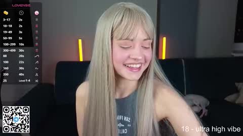 Wendy online show from 10-04-25, 02:26