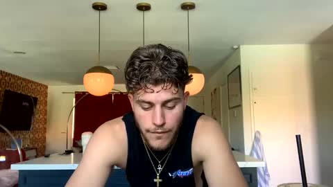 Snapshot of wentbrokeonstrippers chatting on 12-20-24, 07:50 Topjitt online show from 12-20-24, 07:50