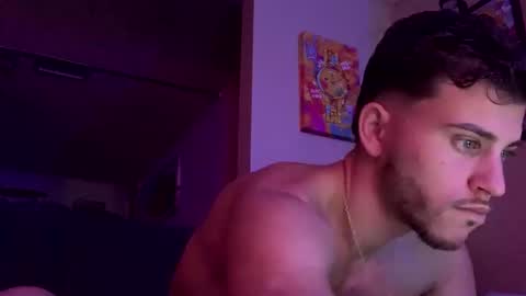 Snapshot of wentbrokeonstrippers chatting on 11-14-25, 03:16 Topjitt online show from 11-14-25, 03:16