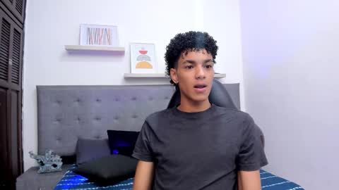 WES online show from 12-20-25, 04:14