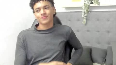 WES online show from 02-09-26, 03:38