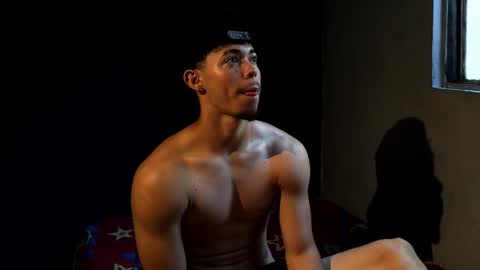 Snapshot of wesley_77 chatting on 02-24-26, 03:32 wesley_77 online show from 02-24-26, 03:32