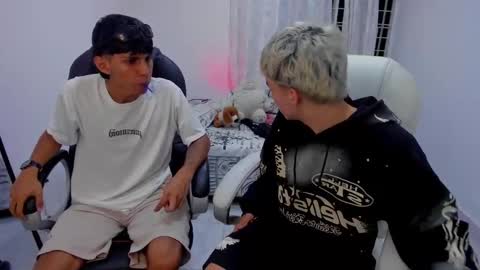 Wesley Boy online show from 09-24-25, 03:54