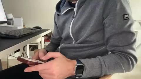 Snapshot of wet_adidasboy chatting on 11-20-25, 09:31 wet_adidasboy online show from 11-20-25, 09:31