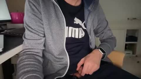 Snapshot of wet_adidasboy chatting on 12-04-25, 08:23 wet_adidasboy online show from 12-04-25, 08:23