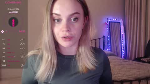 Lana online show from 02-20-25, 08:03