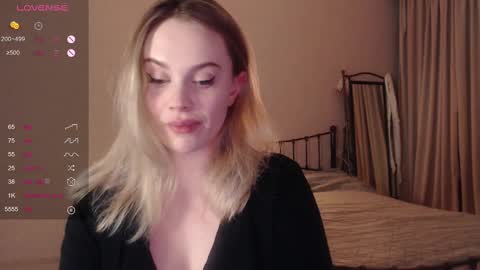 Lana online show from 02-23-25, 07:28