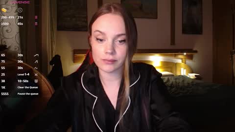 Lana online show from 11-26-25, 08:54