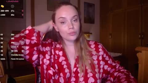 Lana online show from 03-27-26, 09:36