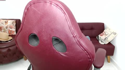 Snapshot of wet_liss chatting on 02-07-25, 02:08 Diva online show from 02-07-25, 02:08