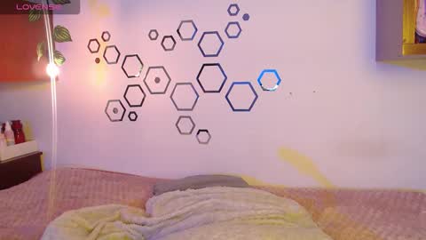 Snapshot of wet_valery chatting on 10-03-25, 02:41 Valery online show from 10-03-25, 02:41