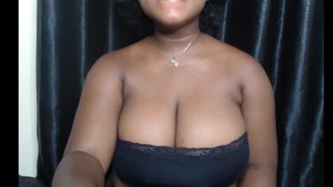 Snapshot of wet_xxpussy55 chatting on 09-29-25, 02:11 Sonia online show from 09-29-25, 02:11