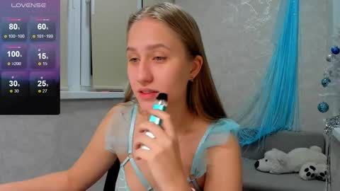 Sonya online show from 01-01-25, 12:43