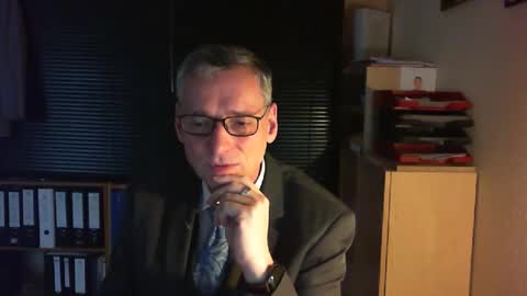 Snapshot of wetsuitedman chatting on 12-20-25, 08:54 Franz online show from 12-20-25, 08:54