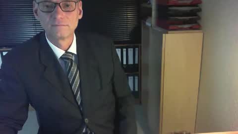 Franz online show from 03-30-26, 02:29