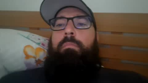 wheely19871606 online show from 06-30-26, 02:18