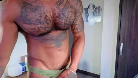 Snapshot of wheleer_green chatting on 07-08-26, 08:35 Will online show from 07-08-26, 08:35
