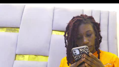 Whinebby online show from 12-16-25, 04:01