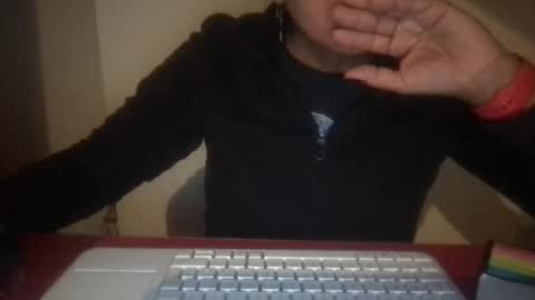 Mel online show from 10-19-25, 04:40