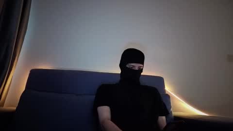 whispero_o online show from 10-10-25, 08:02