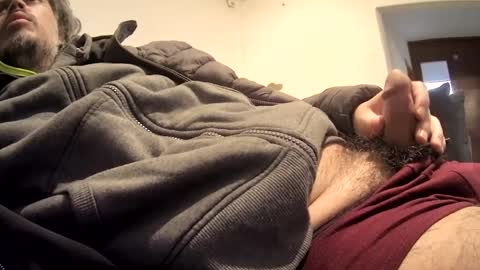 Snapshot of white_boy15 chatting on 09-27-25, 10:15 n n15 online show from 09-27-25, 10:15