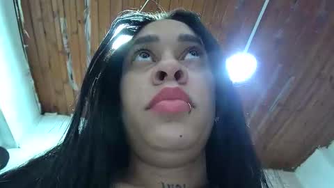 Snapshot of white_sexy_ chatting on 11-06-25, 10:27 white_sexy_ online show from 11-06-25, 10:27