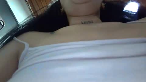 Snapshot of white_sexy_ chatting on 11-25-25, 10:15 white_sexy_ online show from 11-25-25, 10:15