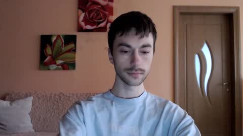 Snapshot of white_sport chatting on 03-03-26, 01:28 Tom online show from 03-03-26, 01:28