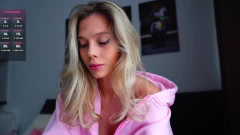 Kate  online show from 02-06-25, 10:48