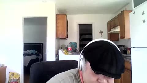 Tony Floyd online show from 12-19-25, 04:03