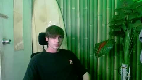 Christian online show from 10-31-25, 01:23