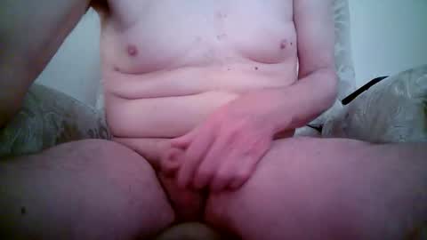 whitebriefs009 online show from 11-05-25, 09:42