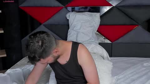 Dylan white online show from 03-08-25, 12:00