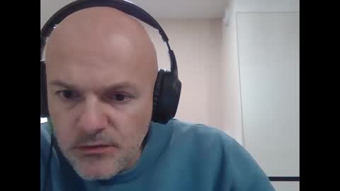 Snapshot of whiteeaglesrb chatting on 12-21-24, 07:38 whiteeaglesrb online show from 12-21-24, 07:38