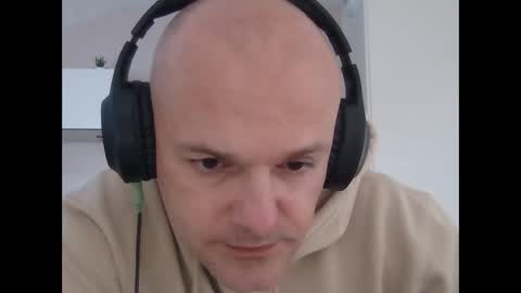 Snapshot of whiteeaglesrb chatting on 12-24-24, 02:54 whiteeaglesrb online show from 12-24-24, 02:54