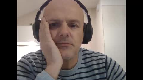 Snapshot of whiteeaglesrb chatting on 12-26-24, 08:21 whiteeaglesrb online show from 12-26-24, 08:21