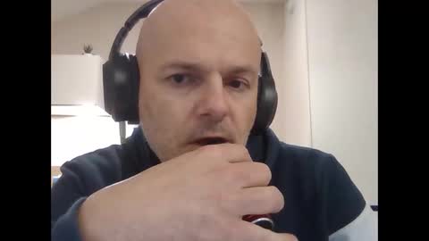 Snapshot of whiteeaglesrb chatting on 01-11-25, 06:12 whiteeaglesrb online show from 01-11-25, 06:12