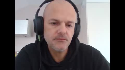 Snapshot of whiteeaglesrb chatting on 10-18-25, 03:02 whiteeaglesrb online show from 10-18-25, 03:02