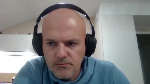 Snapshot of whiteeaglesrb chatting on 12-19-25, 04:47 whiteeaglesrb online show from 12-19-25, 04:47