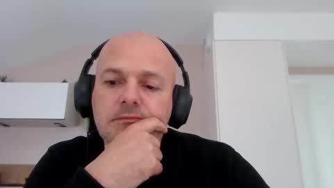 Snapshot of whiteeaglesrb chatting on 02-21-26, 03:13 whiteeaglesrb online show from 02-21-26, 03:13