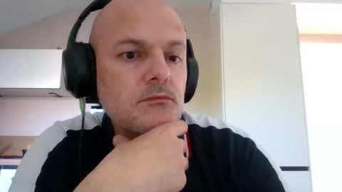 Snapshot of whiteeaglesrb chatting on 04-25-26, 02:58 whiteeaglesrb online show from 04-25-26, 02:58