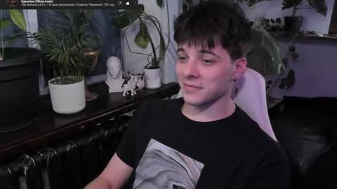 Gus online show from 02-23-25, 08:55