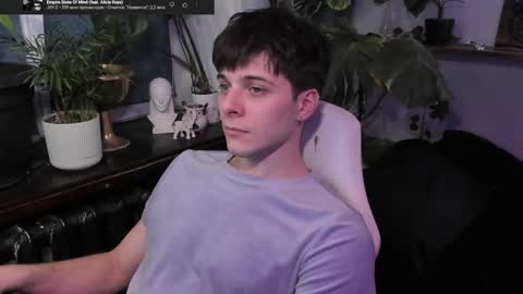 Gus online show from 03-09-25, 08:42