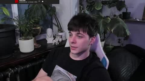 Gus online show from 03-11-25, 06:52