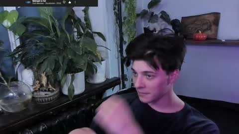 Gus online show from 11-09-25, 07:34