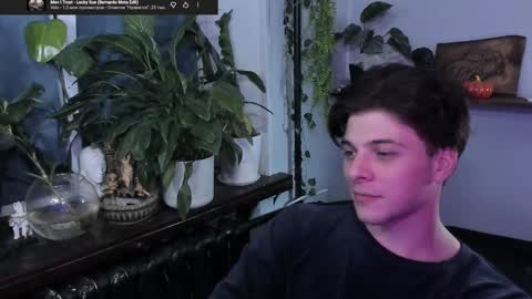 Gus online show from 11-10-25, 08:52